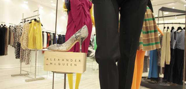 <strong>BARNEYS NEW YORK｜バーニーズ　ニューヨーク</strong>　「バーニーズ　ニューヨーク新宿店」ウィメンズフロアリニューアル　＜3階＞　