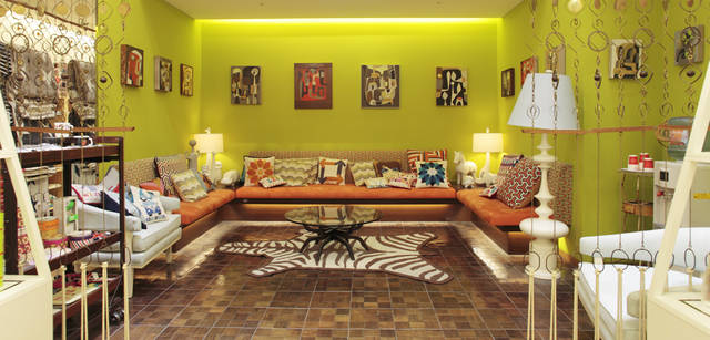 <strong>BARNEYS NEW YORK｜バーニーズ　ニューヨーク</strong>　「バーニーズ　ニューヨーク新宿店」ウィメンズフロアリニューアル　＜地下1階＞　