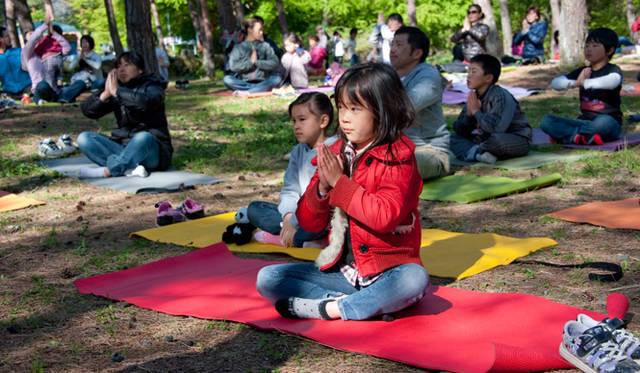 <strong>EVENT｜親子で楽しめる野外フェスティバル『マンモス・パウワウ』</strong>