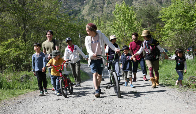 <strong>EVENT｜親子で楽しめる野外フェスティバル『マンモス・パウワウ』</strong>