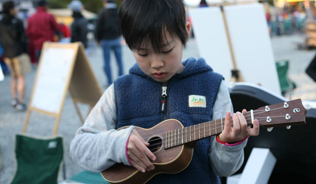 <strong>EVENT｜親子で楽しめる野外フェスティバル『マンモス・パウワウ』</strong>