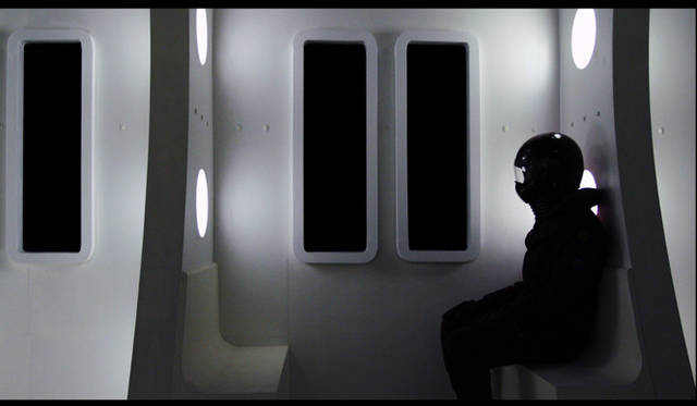 <strong>アートフェア東京2013｜ディスカバー・アジア</strong>　Apichatpong Weerasethakul／《FAITH》／2006年／HD, 2-channel video projection, stereo, Color／courtesy of SCAI THE BATHHOUSE