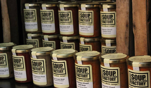 <strong>The Tastemakers & Co.</strong>　南青山The Tastemakers & Co. 「THE GOOD STUFF」　SMALLEST SOUP FACTORY　SMALLEST SOUP FACTORYからは、The Tastemakers & Co.のエクスクルーシブスープが登場