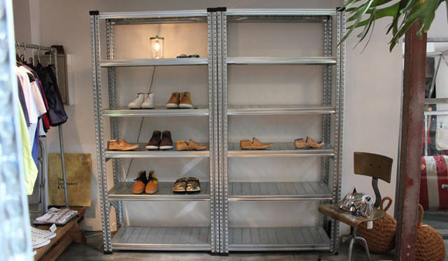 <strong>The Tastemakers & Co.</strong>　南青山The Tastemakers & Co. 「THE GOOD STUFF」　イタリアの業務用収納シェルフのブランド「METALSISTEM（メタルシステム」