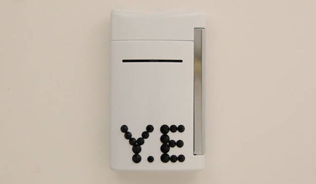 <strong>S.T. Dupont｜エス・テー・デュポン</strong>　イニシャル入れの例