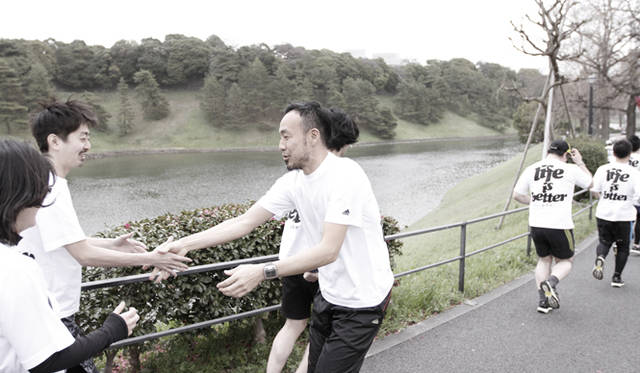 <strong>Run for Children Tohoku in adidas RUNBASE 2013</strong>　