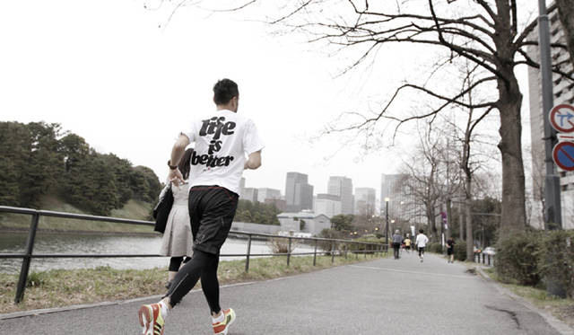 <strong>Run for Children Tohoku in adidas RUNBASE 2013</strong>　何年先、何十年先になるのかはわからない。だがこの日刻んだ一歩は、たしかに子どもたちの明るい未来へと通じているはずだ