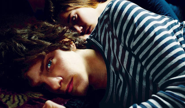 <strong>MOVIE｜10年の沈黙を破るベルナルド・ベルトルッチ最新作『孤独な天使たち』</strong>　© 2012 Fiction - Wildside