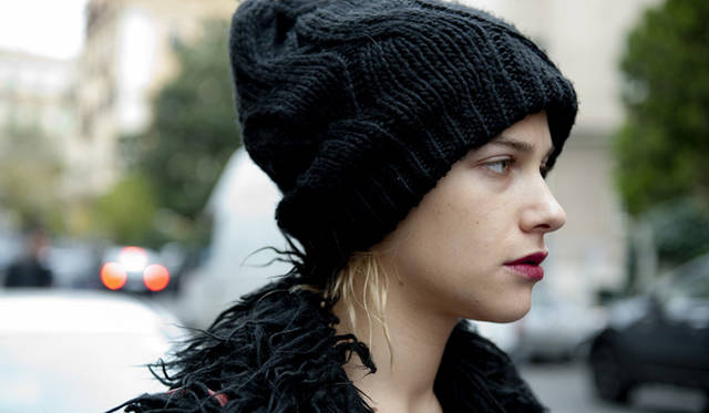 <strong>MOVIE｜10年の沈黙を破るベルナルド・ベルトルッチ最新作『孤独な天使たち』</strong>　ロレンツォの腹違いの姉オリヴィアを演じたのは、フォトグラファーとしても活躍するテア・ファルコ　© 2012 Fiction - Wildside