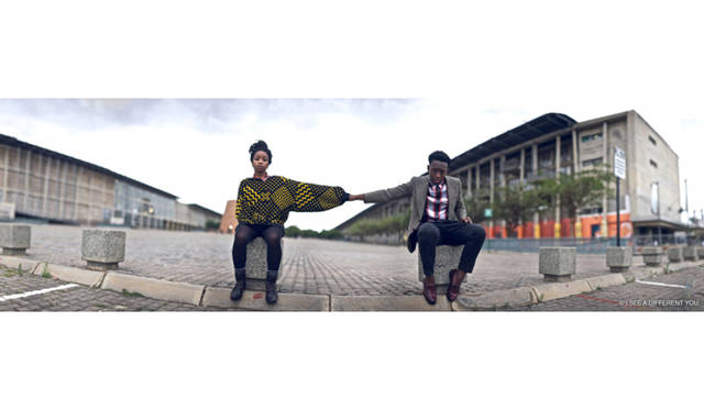 <strong> DIESEL｜ディーゼル 南アフリカの3人組とデニムコレクション</strong> 被写体と周囲の風景を同等に扱いたいという思いから、この手法が生まれた