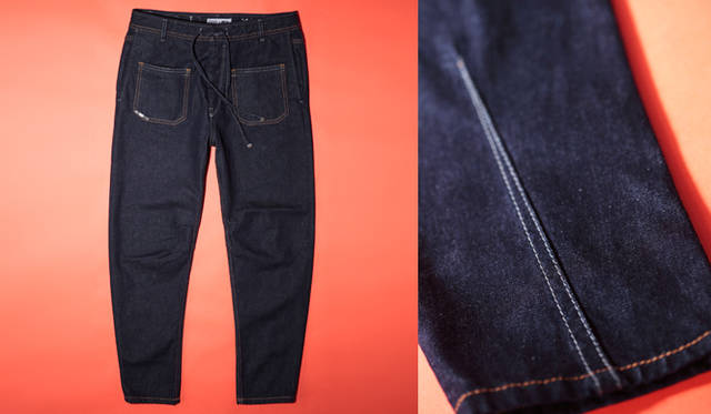 <strong> DIESEL｜ディーゼル 南アフリカの3人組とデニムコレクション</strong> シルエットは他のボトムスと同様だが、シンプルなデザイン。こちらはウィメンズとなる。デニムパンツ3万5700円（ディーゼル＋イードゥン／ディーゼル ジャパン）