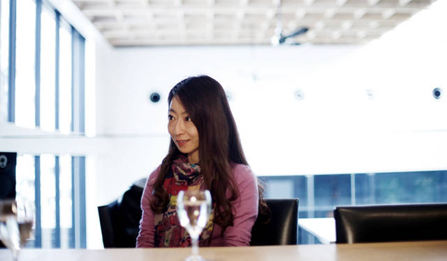 <strong>伊藤嶺花×小山進｜スピリチュアル対談（前編）</strong>　「『伝わるまで伝える』という想いを強く持っていらっしゃる」（伊藤さん）