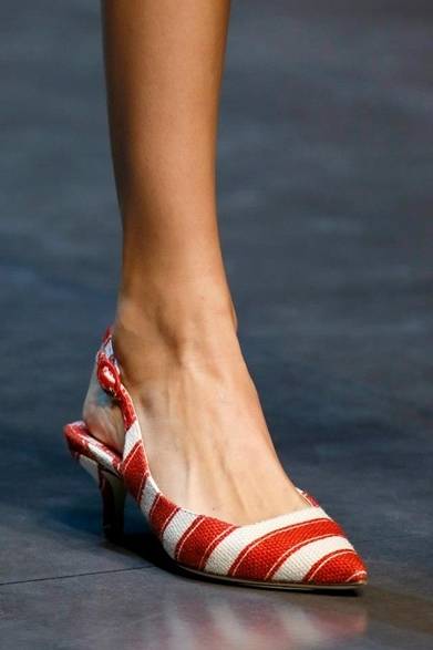 ドルチェ&ガッバーナは、伊勢丹新宿店本館2階＝婦人靴プロモーションスペースにて、2013年3月20日（水、祝）から4月2日（火）までレディスシューズイベントを開催。<br /><br />期間｜2013年3月20日（水、祝）～4月2日（火）<br />場所｜伊勢丹新宿店本館2階＝婦人靴プロモーションスペース<br /><br />ドルチェ&ガッバーナ ジャパン<br />Tel. 03-6419-2220