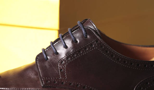 <strong>JOHN LOBB｜ジョンロブ</strong>　2013年「BY REQUESTフェア」　ジョンロブ丸の内店 店長 国本憲俊氏が作った「DARBY II（ダービー2）」（2011年春にオーダー）