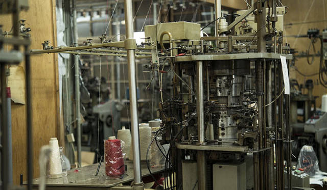 <strong>Factelier by GLEN CLYDE｜ファクトリエ バイ グレン・クライド</strong>