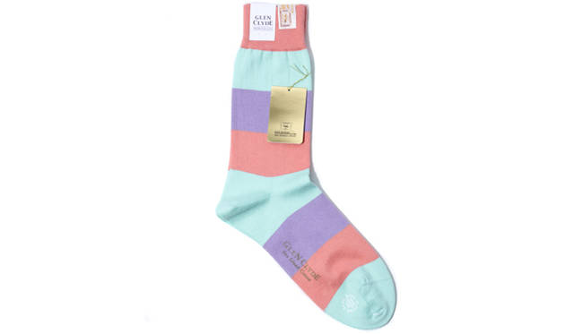 <strong>Factelier by GLEN CLYDE｜ファクトリエ バイ グレン・クライド</strong>　ミドルゲージボーダー ソックス2940円