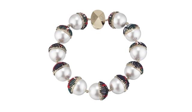 <strong>Dior｜ハロッズがディオールのワンダーランドに</strong>