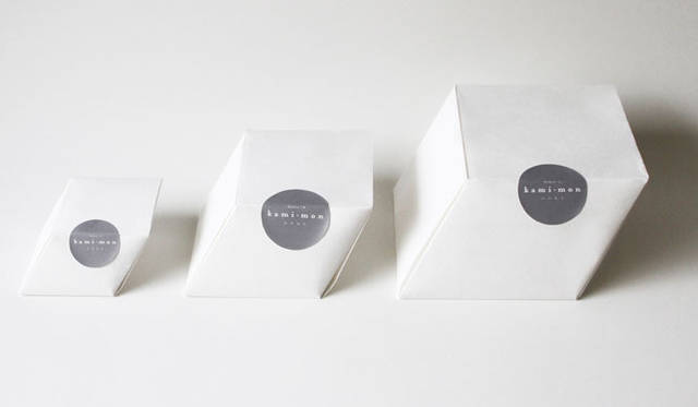 <strong>kami-mon｜かみもん</strong>　Kadoco（カドコ）