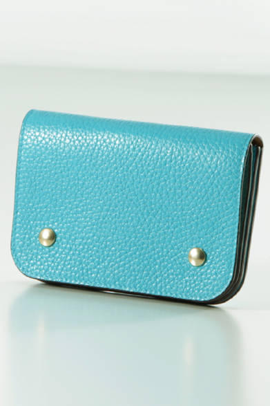 <strong>J&M DAVIDSON｜J&M デヴィッドソン</strong> シンプルなデザインが特徴の「SMALL FLAP PURSE」 [W14×H9.5×D1.5cm] 4万8300円