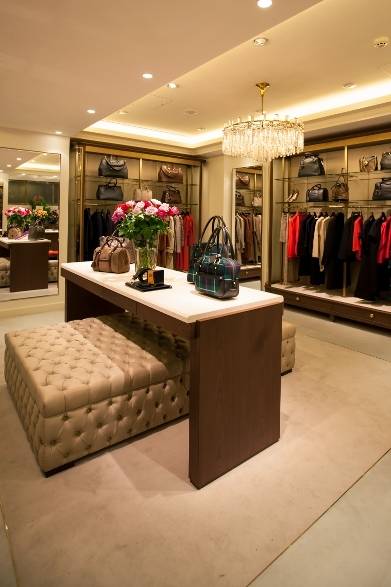 <strong>J&M DAVIDSON｜J&M デヴィッドソン</strong> J&M デヴィッドソン青山店