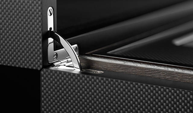 <strong>Hasselblad｜ハッセルブラッド</strong>  