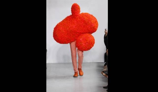 <strong>ART 13｜「ARRRGH! MONSTERS DE MODE」</strong>　Walter Van Beirendonck, ‘CLOUD#9’ collection, S/S 2012, photo: Dan Lecca, © Walter Van Beirendonck.