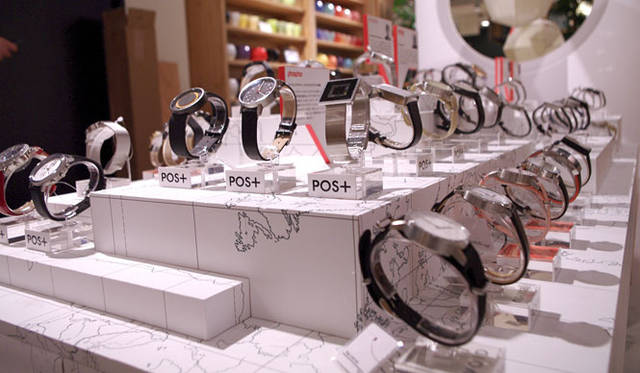 <strong>POS＋｜ポスト</strong>　丸の内KITTE 4階「マルノウチリーディングスタイル」