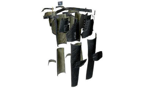 <strong>G-STAR RAW｜ジースター ロゥ</strong>　通常の5ポケットデニムが約15パーツで作られるところ、エルウッドでは25以上ものパーツが使用されている