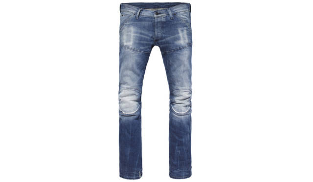 <strong>G-STAR RAW｜ジースター ロゥ</strong>　ELWOOD 5620 3D Super Slim medium aged（New Wash）2万1000円