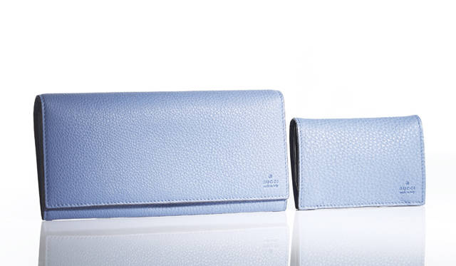 <strong>GUCCI｜グッチ</strong>　左から 長財布 6万6150円、名刺入れ 2万6250円