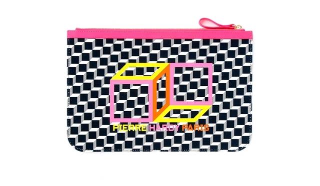 <strong>PIERRE HARDY｜伊勢丹新宿店にてプロモーションイベントを開催</strong>　限定ポーチ 2万6250円