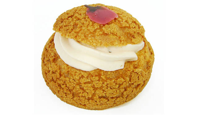 <strong>Frédéric Cassel｜フレデリック・カッセル</strong>　「SAKURA」420円（販売店＝銀座三越店）※4月16日（火）まで販売