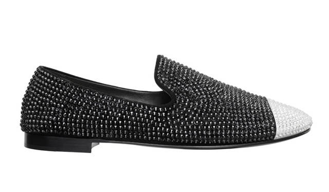 <strong>Giuseppe Zanotti Design│ジュゼッペ・ザノッティ・デザイン</strong>　スリッポン18万4800円