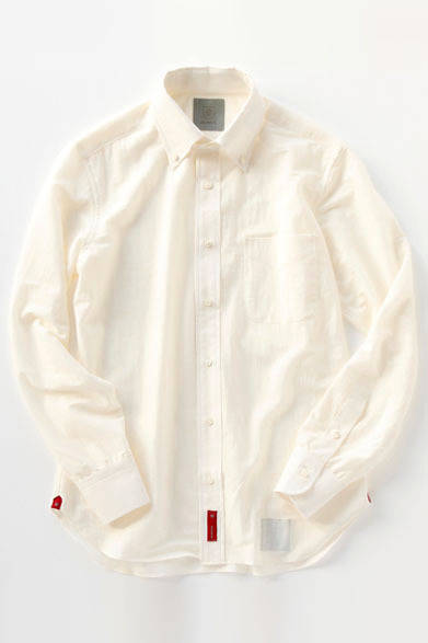 <strong>SASSOh｜サッソー</strong>　2013春夏コレクション　「色男ボタンダウンシャツ」1万7850円