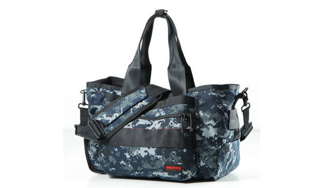 <strong>BRIEFING｜ブリーフィング</strong>　EASY WIRE NAVY DIGITAL CAMO　3万4650円