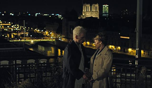 <strong>MOVIE｜11人の役柄を演じる男性の1日を追う『ホーリー・モーターズ』</strong>　© Pierre Grise Productions