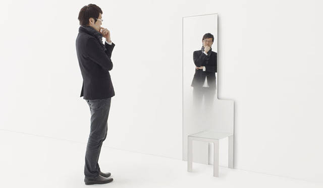 <strong>nendo｜ネンド</strong>　ミラノサローネ2013　「deep-sea」＋「mirror-chair」for Glas Italia　@ Hall16 / C23-D8 photo by Hiroshi Iwasaki