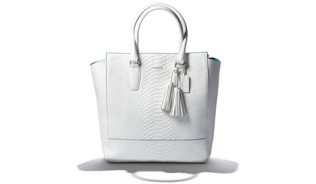 <strong>COACH｜コーチ</strong>　コーチ表参道 限定アイテム　「レガシー コントラスト エッジ パイソン Tanner トート」 [H37×W32×D13cm]　16万8000円