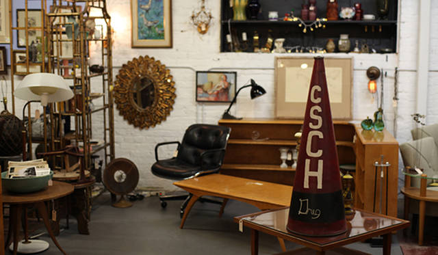 <strong>STUSSY Livin’ GENERAL STORE </strong>　「Swimsuit Department meets STUSSY Livin’ GENERAL STORE」イベント開催