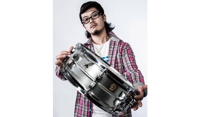 <strong>EVENT｜『Main Dish』</strong>　ドラマーの白根佳尚