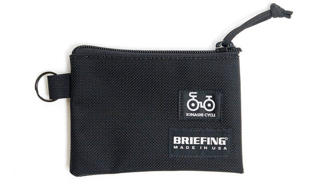 <strong>KINASHI CYCLE × BRIEFING｜木梨サイクル×ブリーフィング</strong> 「MICRO POUCH」（W14×H10×D0.5cm） 3000円