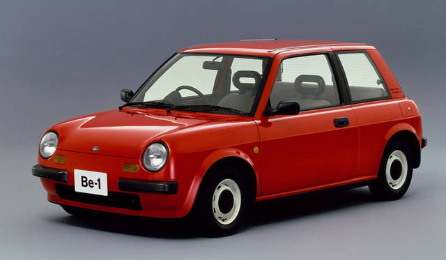 こちらは「トマトレッド」