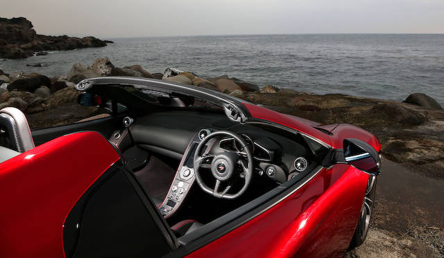 mclaren_mp4-12c_spider_028