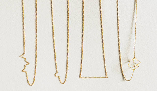 「Chain」[K18YG] ネックレス 左から 6万3000～9万1350円、5万4600～8万1900円、5万8800～8万6100円、7万2450～9万9750円　※各3サイズ展開