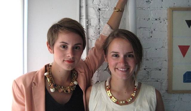 <strong>LIZZIE FORTUNATO｜リジー・フォルトゥナートがセミオーダーイベントを開催</strong>　エリザベス&キャサリン・フォルトゥナート姉妹