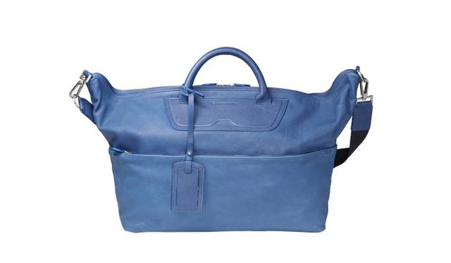 <strong>EMPORIO ARMANI｜エンポリオ アルマーニ</strong>　限定メンズバッグ　12万6000円