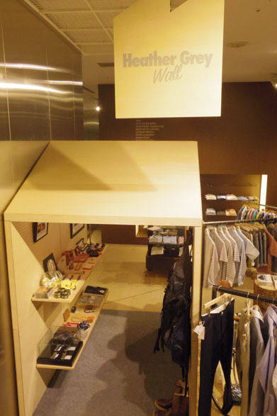 <strong>ESTNATION｜エストネーション</strong><br>エストネーション六本木ヒルズ店<br>「Heather Grey Wall」期間限定ポップアップストア<br><br>
