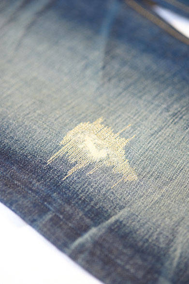 <strong>ESTNATION｜エストネーション</strong>　エストネーション六本木ヒルズ店10周年限定アイテム　ジーンズ4万4100円（AG／エストネーション）