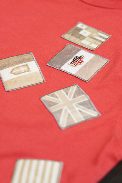 <strong>ESTNATION｜エストネーション</strong>　エストネーション六本木ヒルズ店10周年限定アイテム　Tシャツ4万7250円（モンクレール グルノーブル／エストネーション）