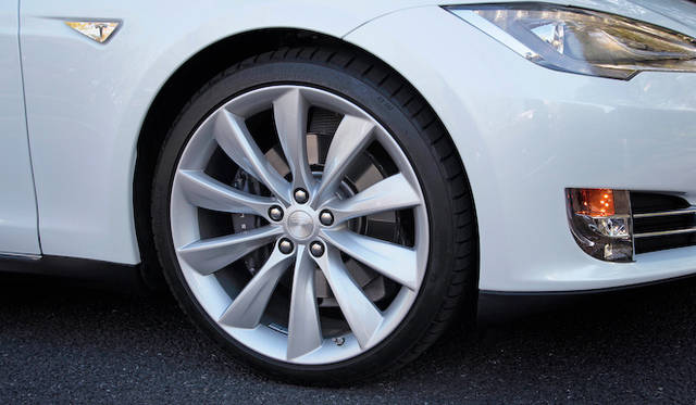 試乗車は21インチタイヤを装着